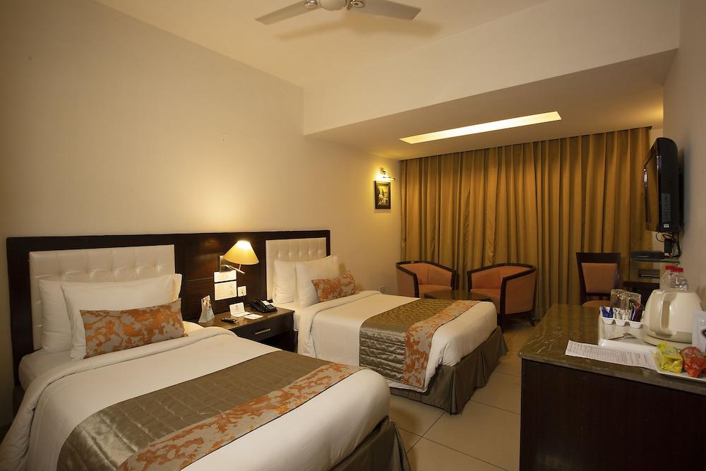 Best Western Maryland Hotel Chandigarh Luaran gambar